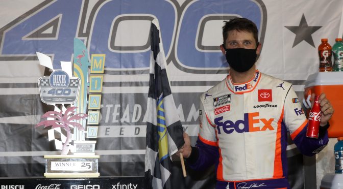Featured Image for Hamlin Looking for Record Fourth NASCAR Cup Series Victory at Homestead-Miami Speedway in Sundays Dixie Vodka 400